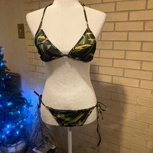 Chunks Tropical Green and Black Bikini